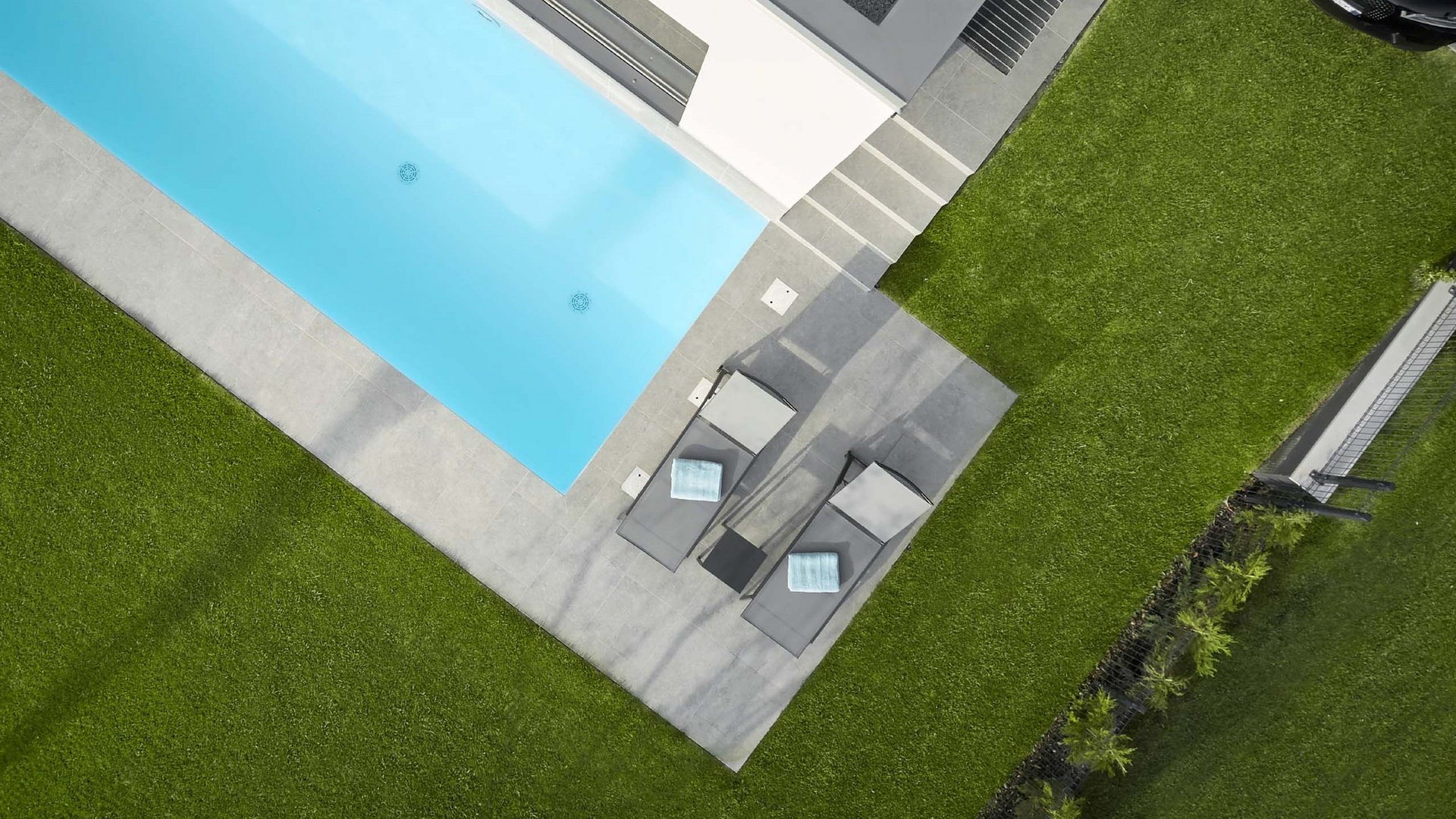 Ihr Luxus-Ferienhaus am Gardasee mit Pool